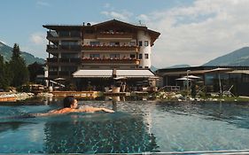 Sport- und Wellnesshotel Held 4 Sterne Superior